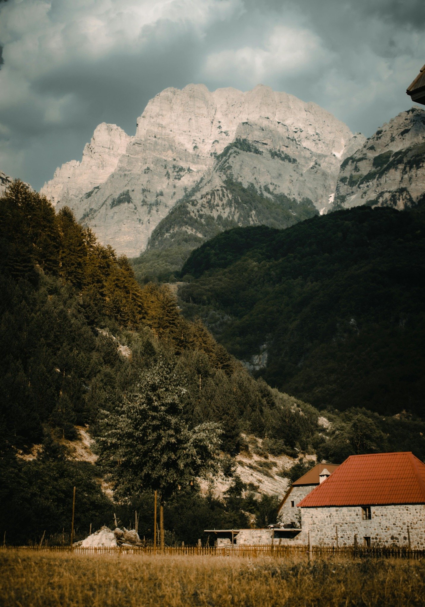 Alpi di Valbona Albania Montagne — turismo dentale e natura